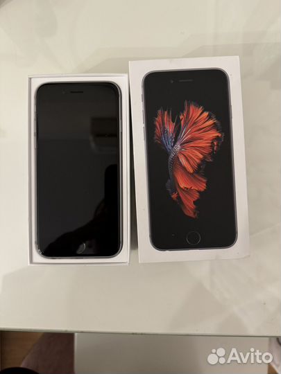 iPhone 6S, 64 ГБ