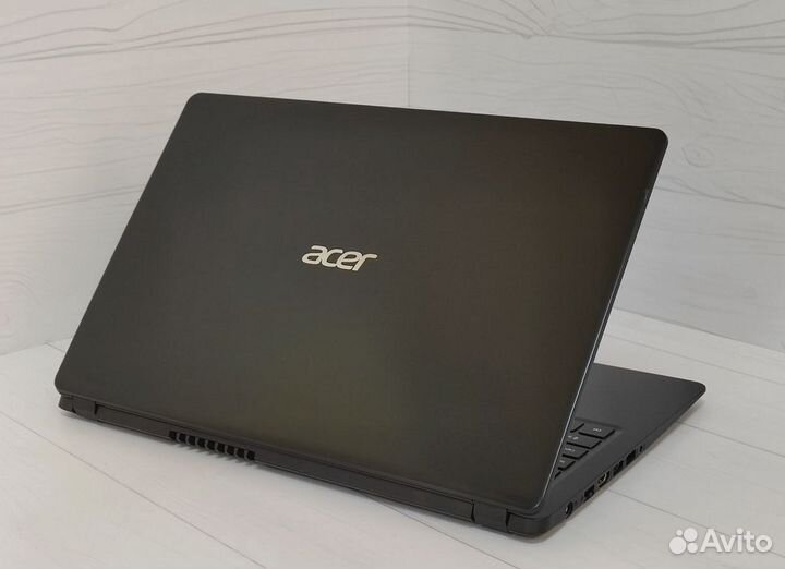 Ноутбук на i3-1005G1 Acer Aspire 3 для игр работы