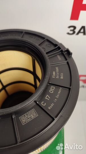 Фильтр воздушный mann C17013 (VAG 8W0133843C)