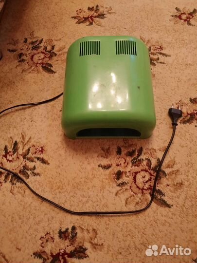 Уф лампа для ногтей