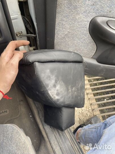 Подлокотник kia rio, Solaris