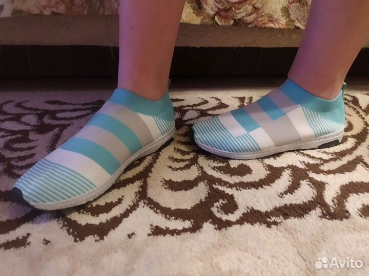 Кроссовки
