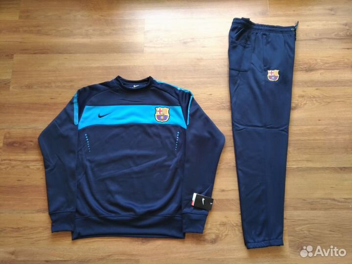 Спортивный костюм тёплый Nike FC Barcelona