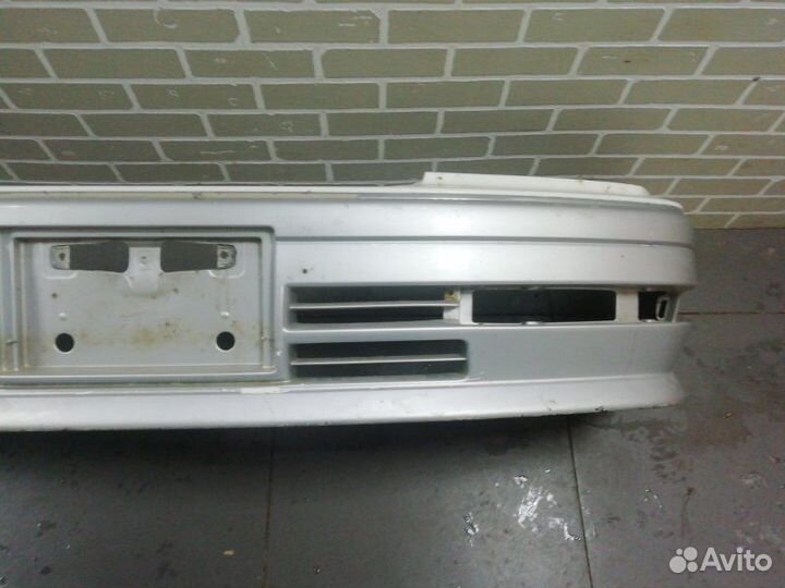 Бампер передний Toyota Crown GS151 1995-2017