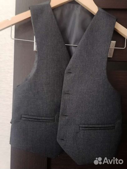 Школьный костюм для мальчика 134 140