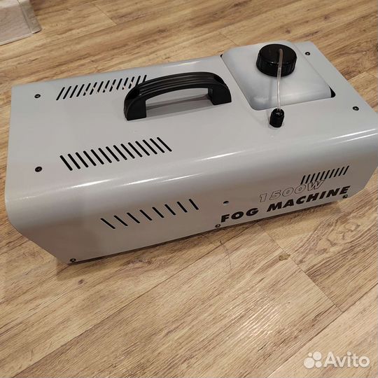 Дым машина 1500v(новая)