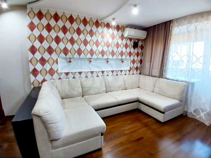 4-к. квартира, 130 м², 14/15 эт.