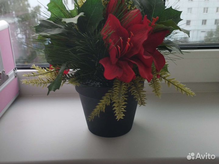 Декоративный цветок