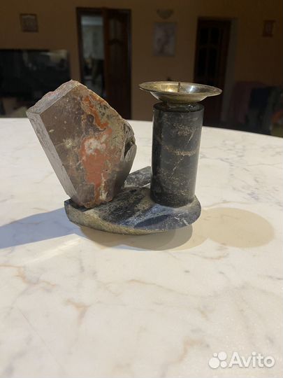 Подсвечник