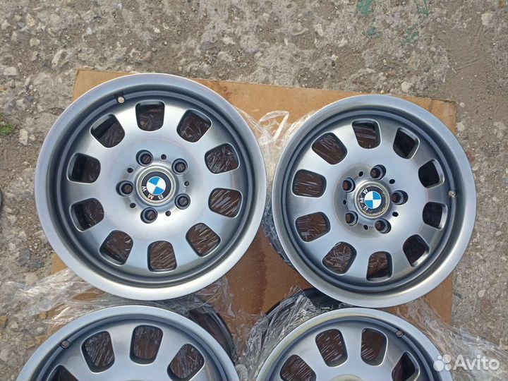 Оригинал BMW R16 кованые 5-120 как новые