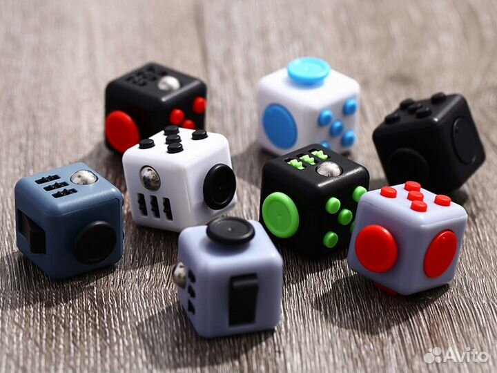 Кубик антистресс Fidget Cube
