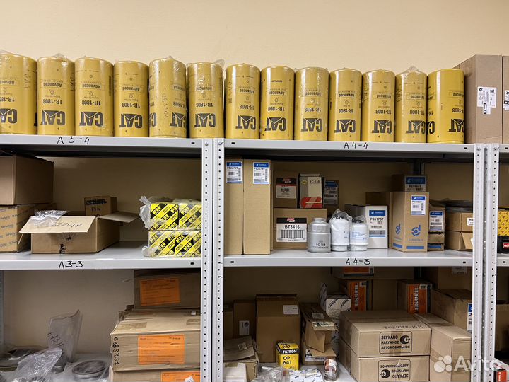 Стекло заднее без отверстий Bobcat T650/T650H/T770