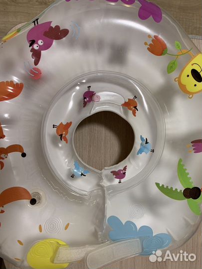 Круг на шею для купания