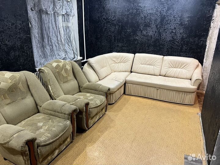 Диван и кресло