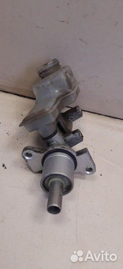 Главный тормозной цилиндр