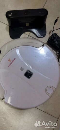 Робот пылесос Frezer Pc 777B на запчасти,востановл