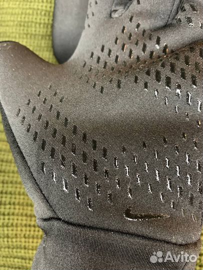 Перчатки Nike Jordan на зиму