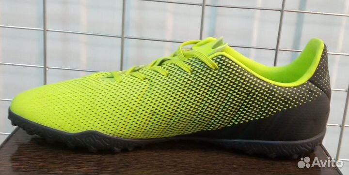 Размер 46 /30см длина по стельке Бутсы Demix Новые