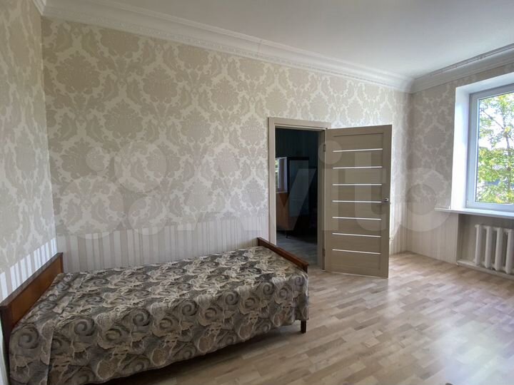 3-к. квартира, 70 м², 2/3 эт.