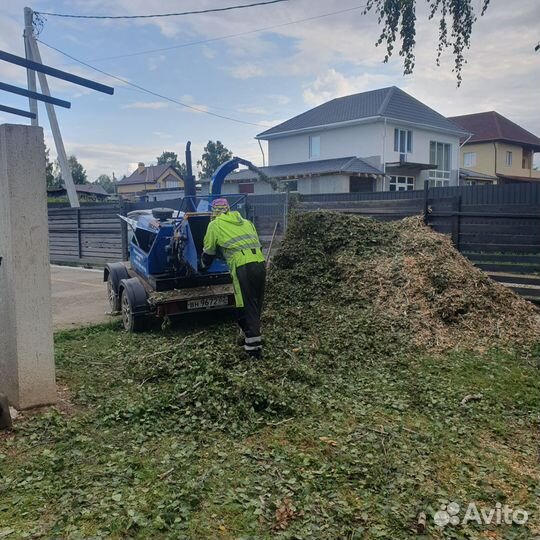 Аренда измельчителя веток, мульчер, дробилка веток