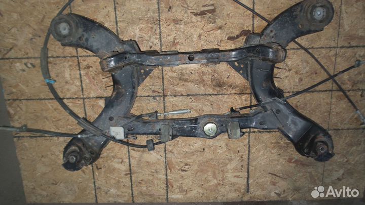 Задний подрамник dodge challenger