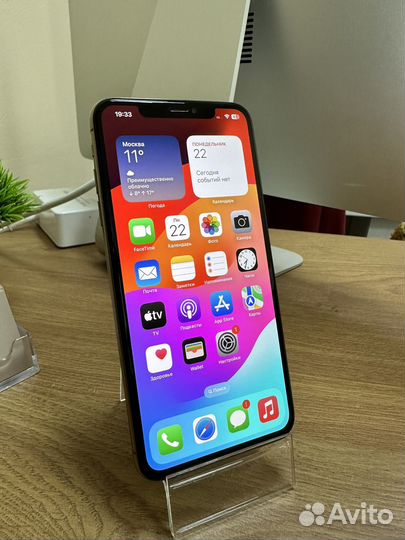 iPhone Xs Max, 64 ГБ