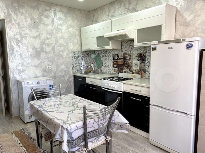 2-к. квартира, 62 м², 3/6 эт.