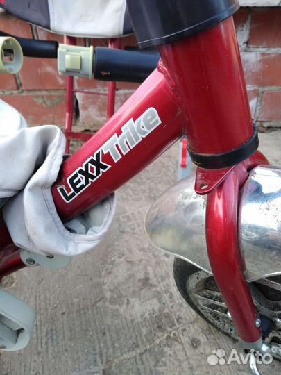 Детский трехколесный велосипед