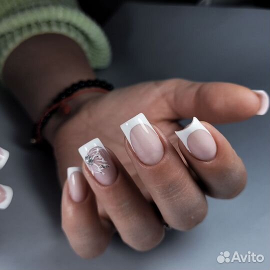 Наращивание ногтей Маникюр