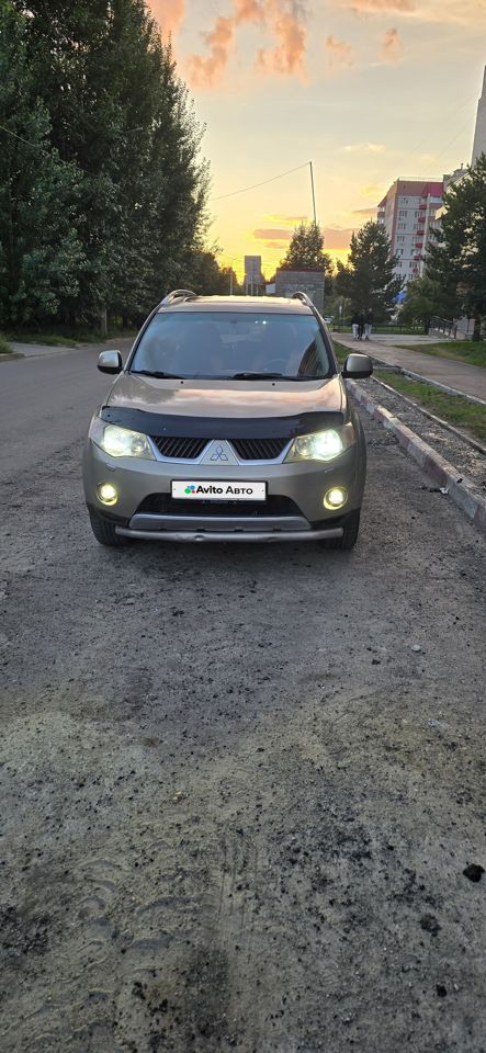Mitsubishi Outlander: фото владельца
