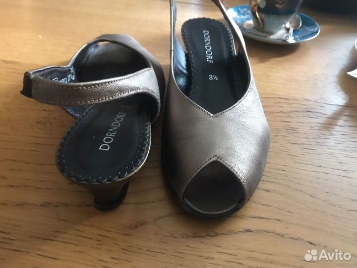 Босоножки,натуральная кожа,цвет болотный,Германия