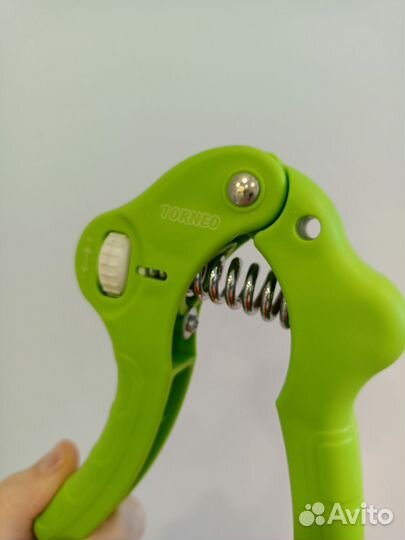 Эспандер кистевой torneo