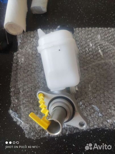 Главный тормозной цилиндр тойота тундра секвойя