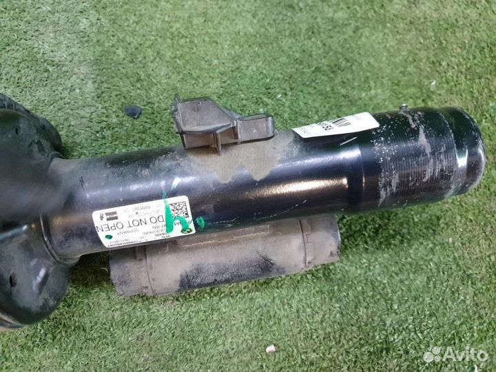 Амортизатор передний левый BMW 5er G30 (2017-н.в.)