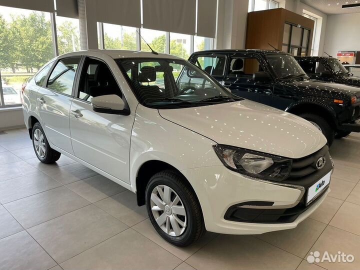 LADA Granta 1.6 МТ, 2023