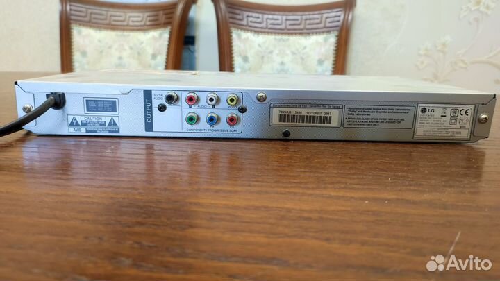 DVD player LG model DGK775