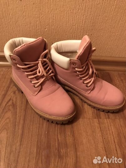 Ботинки женские 36 размер