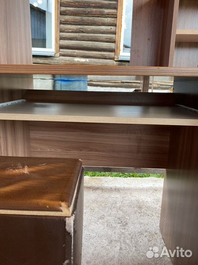 Компьютерный стол