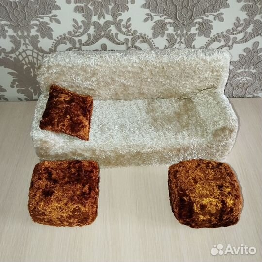 Мебель для кукол (диван,трюмо,софа,пуфик) винтаж