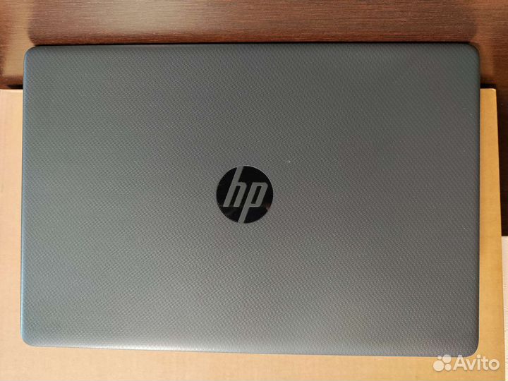 Ноутбук 15,6 HP 255 G8 / Ryzen5 5500U / 16Г / 256Г
