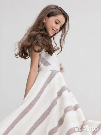 Праздничное платье для девочки 134-140