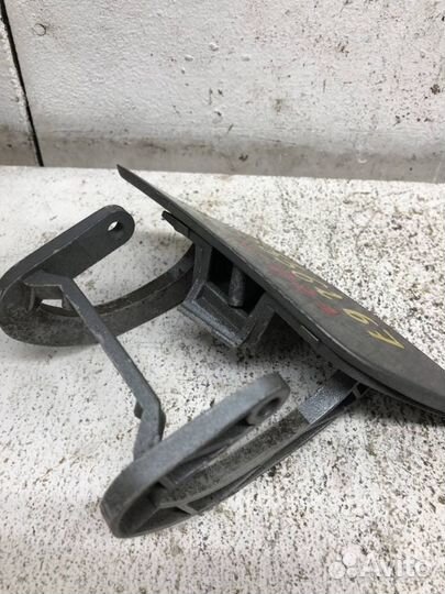 Крышка форсунки омывателя фар