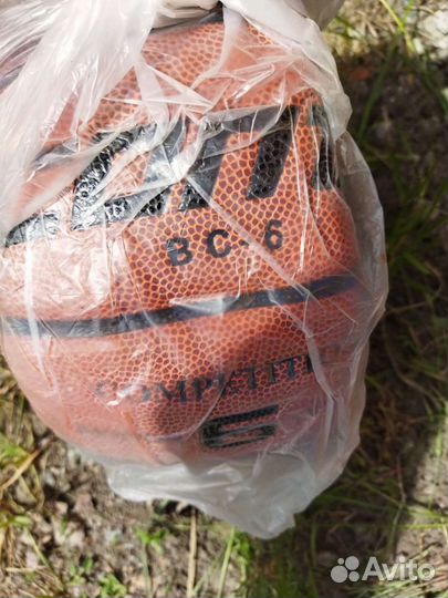 Баскетбольный мяч