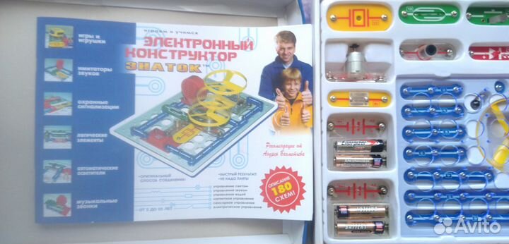 Электронный конструктор Знаток