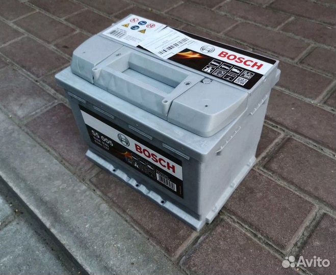 Аккумулятор новый Bosch 63 А/ч