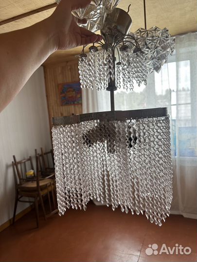 Люстра с подвесками