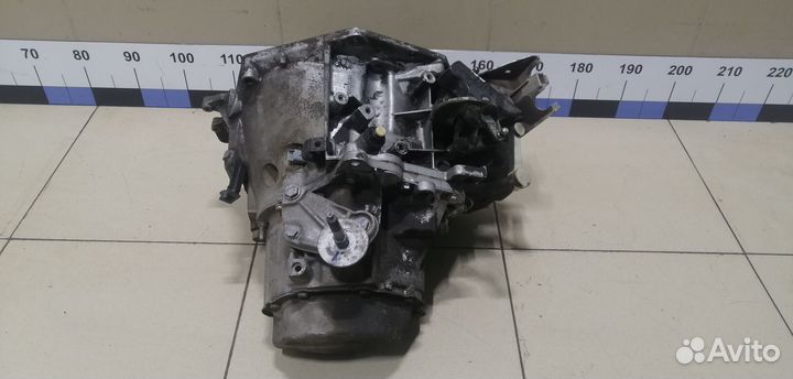 МКПП (механическая коробка переключения передач) 4