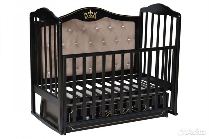 Детская кровать Helen7 с мягкой стенкой, маятником