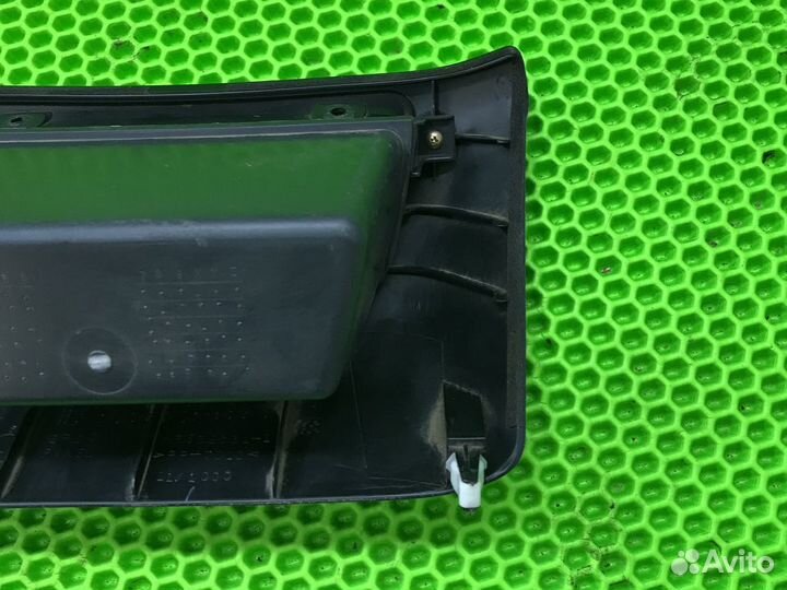 Панель карман Mitsubishi Lancer 9