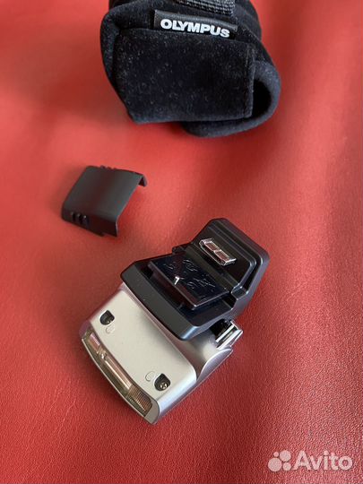 Вспышка Olympus FL-LM1